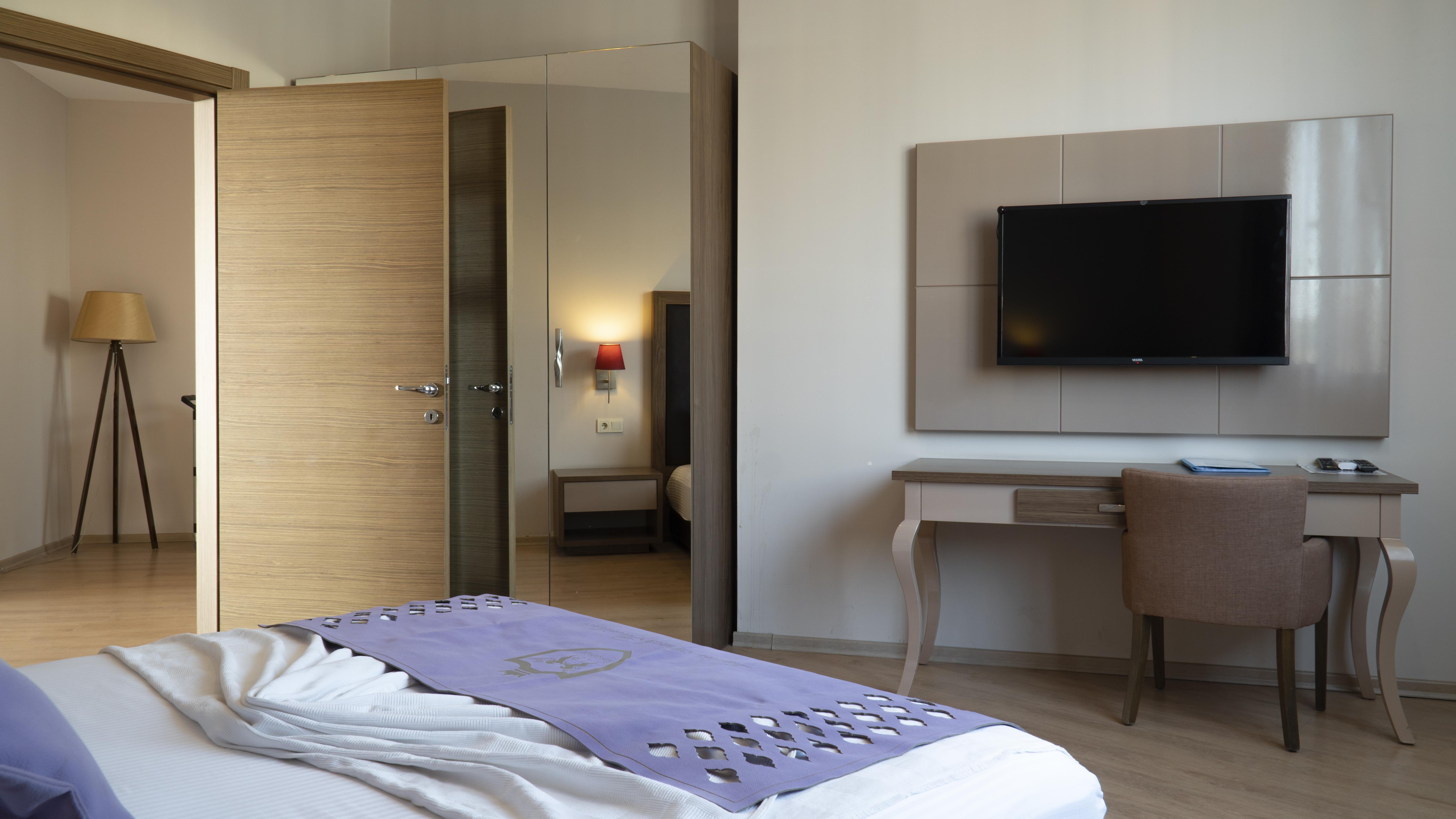 Aparthotel Ladies (adults Only)