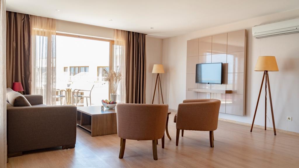 Aparthotel Ladies (adults Only)